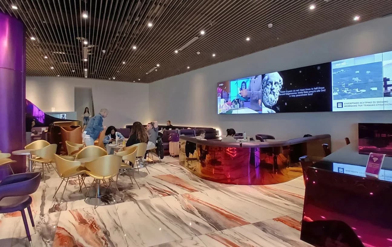SWISSPORT LOUNGE — 1